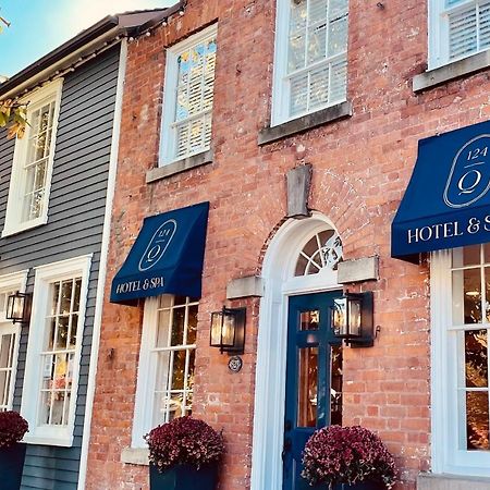 124 On Queen Hotel & Spa Niagara-on-the-Lake Esterno foto The Spa at 61
