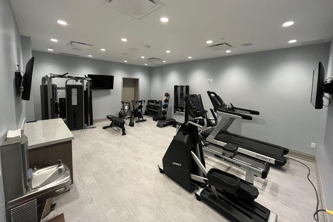 124 On Queen Hotel & Spa Niagara-on-the-Lake Esterno foto The gym at the 2019 World Championships